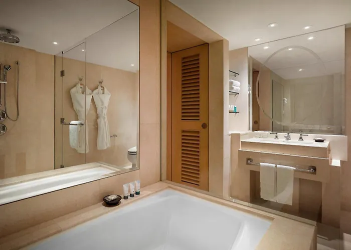 The Westin Josun Hotel 5*